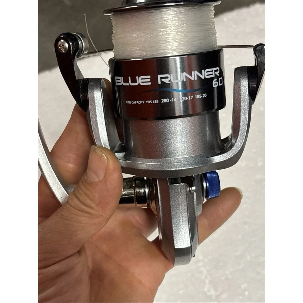 Quantum Blue Runner 60 Spinning Fishing Reel  In Good Condition